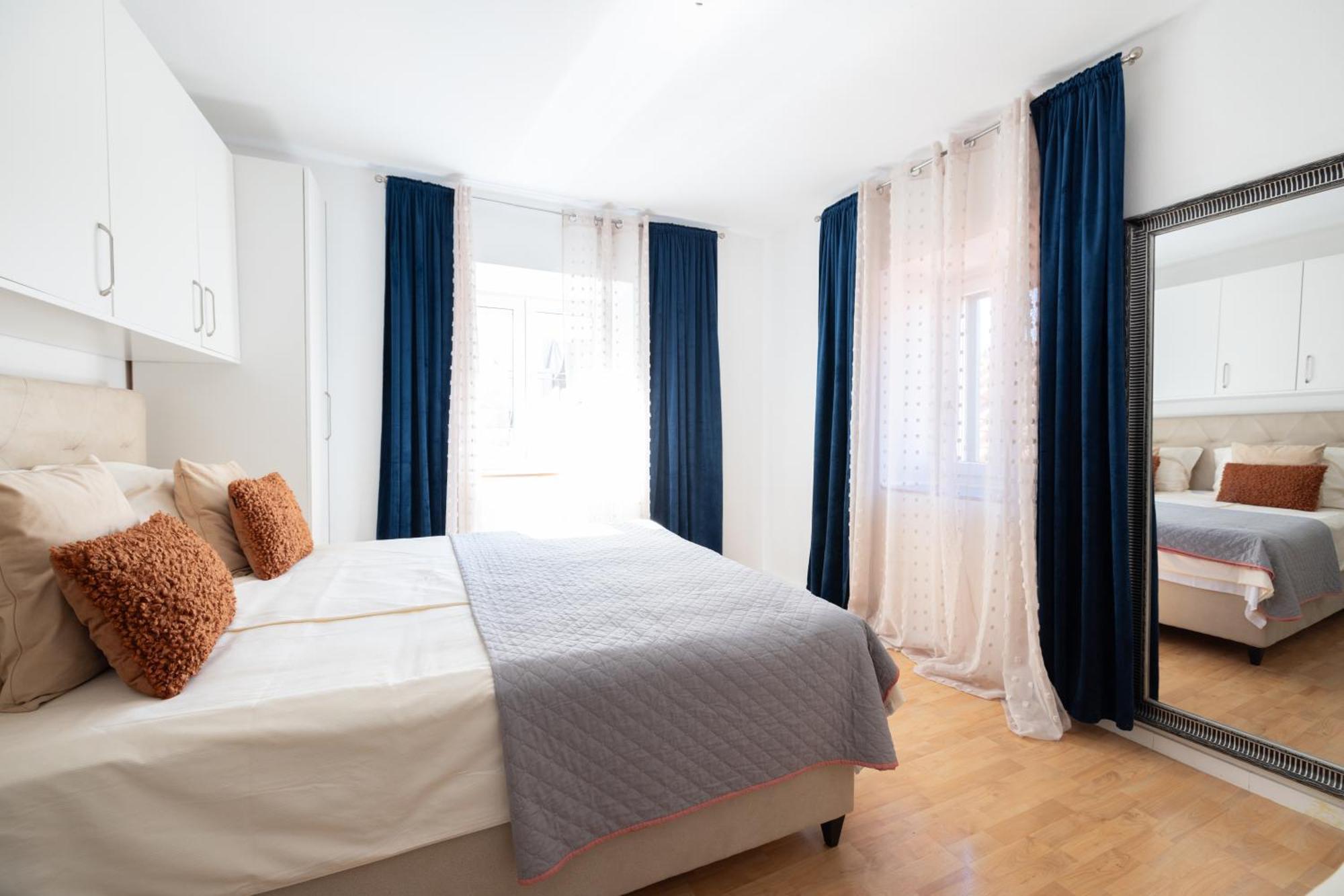 Guesthouse Rebecca Макарска Экстерьер фото